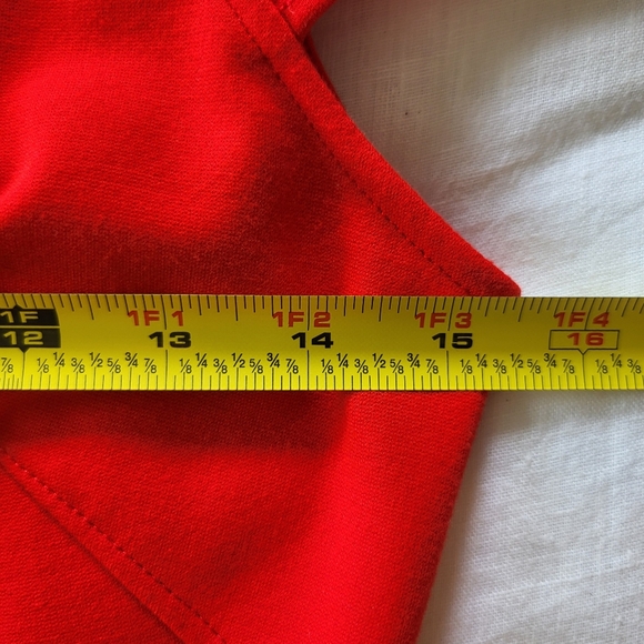 Diane von Furstenberg 'Helen' Red Bodycon Cocktail Dress, Size 6 - Picture 12 of 16